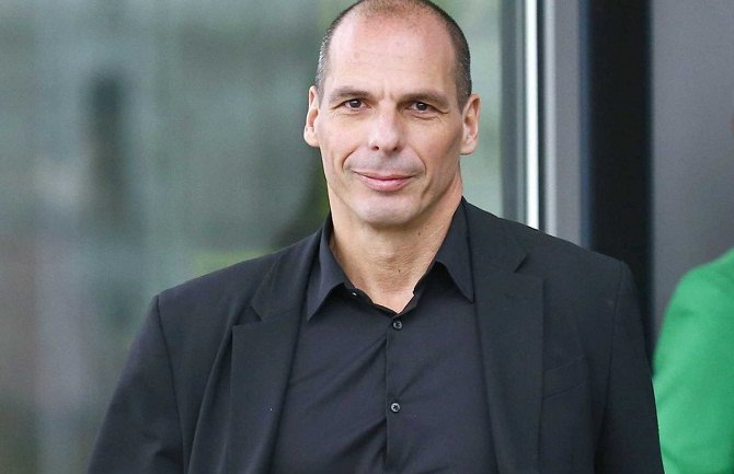 Varufakis: Ciprasu prevladao ego,postao novi De Gol