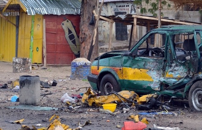 Tinejdžerke izvele napade, devet mrtvih, a ranjeno 29 ljudi