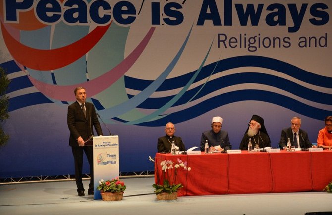 Terorizam i rat uvijek su brutalna zloupotreba vjere