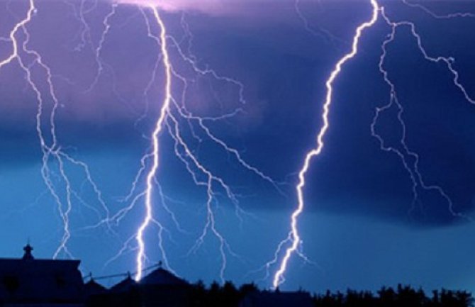 Gromovi u Indiji ubili 22 osobe