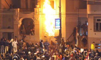  Uslovne kazne za paljenje ambasada 2008. godine