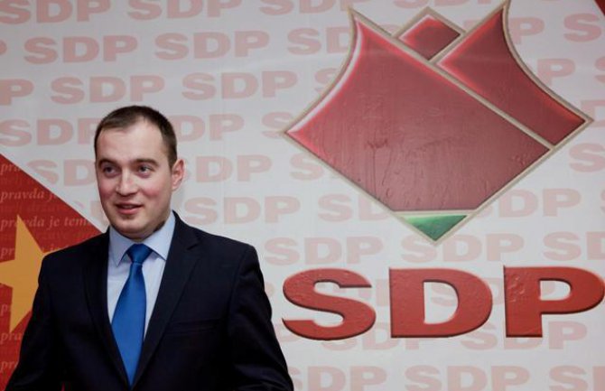 Stanić: Konstituenti nove vlasti da se ne igraju sa mirom u Crnoj Gori