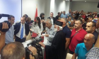 Rasprava da se ne pretvara u miting