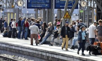 Na zahtjev njemačkih vlasti: Obustavljena željeznica od Salcburga do Njemačke