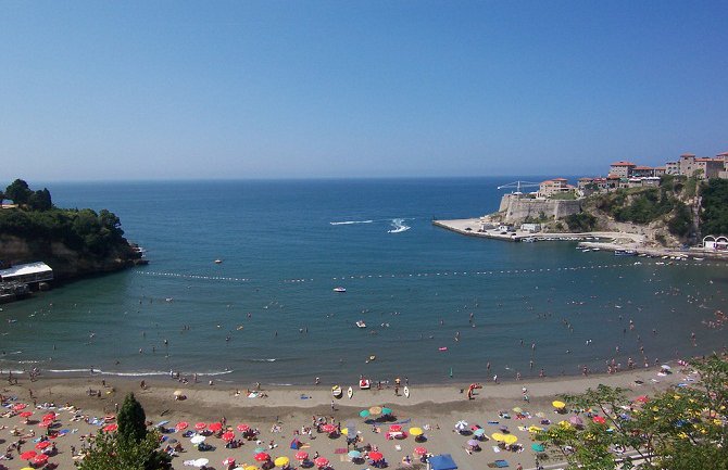 Ulcinj: Utopio se penzioner na Maloj plaži 