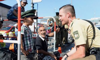 Rijetki trenuci sreće izbjeglica(FOTO)