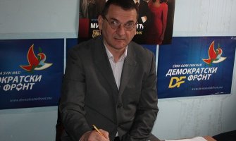 Fuštić napušta Novu, tražio ostavke poslanika i odbornika DF-a prije protesta