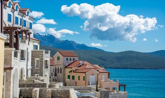 Luštica Bay podržala inicijativu rekonstrukcije krova Dječijeg doma u Bijeloj