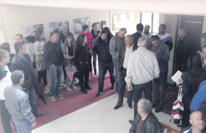 Kolašin: Ponekad i potpredsjednik svrati na posao, ali se mnogo ne zadržava