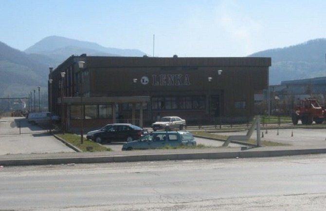 Većina  potraživanja u Lenki sporna