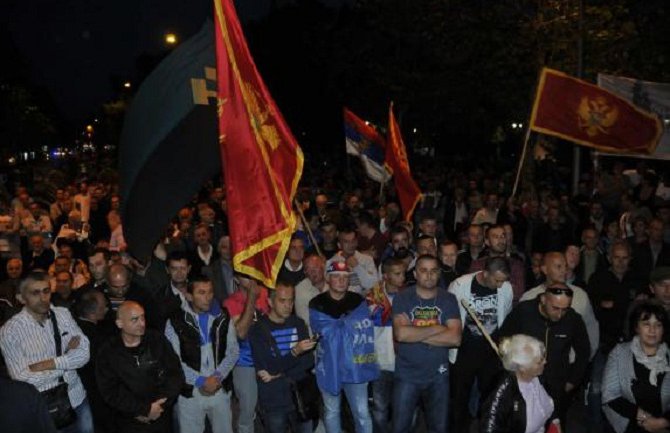 Peti dan protesta: Od ponedjeljka šetnje i u drugim gradovima