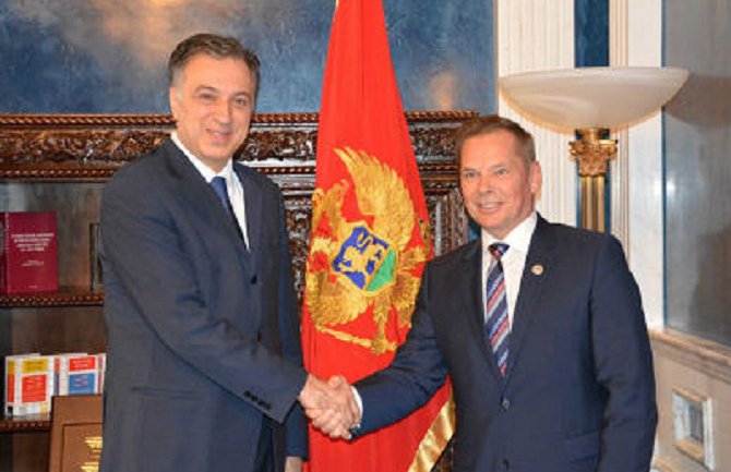 CG pouzdan partner u afirmaciji demokratije i temeljnih sloboda i ljudskih prava