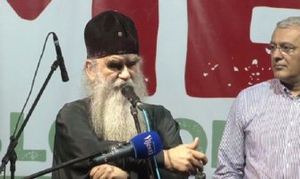 Radulović i Todorović: Nije nikakvo iznenađenje prisustvo Amfilohija na protestu