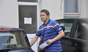 Lazar Rađenović je javio novinarima o hapšenju, a ko je obavijestio Lazara Rađenovića?