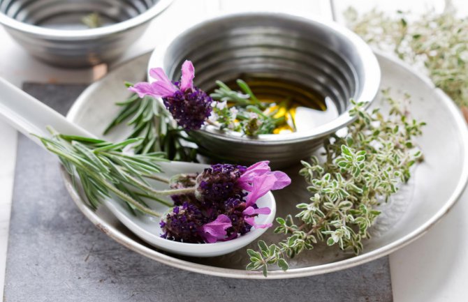 Policajac ubio uličnog prodavca zbog cijene čaja