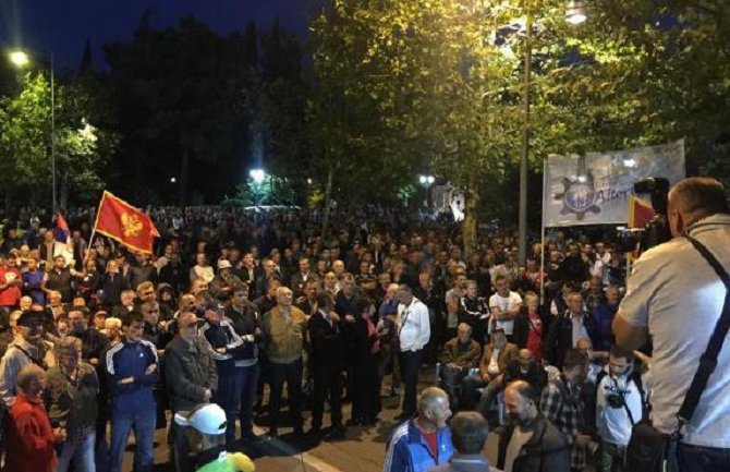 Podgorica: Večeras protest DF-a