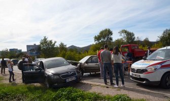 Bar: U saobraćajnoj nesreći povrijeđena jedna osoba