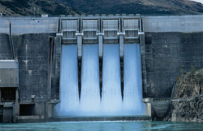 Potpisan Memorandum o izgradnji hidrocentrala na Morači i Komarnici