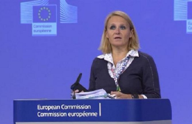 Politički dijalog i razgovori treba da se odvijaju u parlamentu