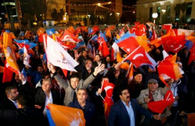 Narod izabrao da zaštiti ambijent stabilnosti i povjerenja