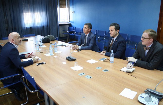 Bezbjednost ključno i vodeće pitanje za LGBT zajednicu i svaki dalji razvoj