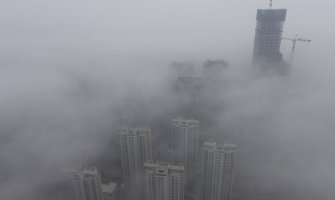 Kina prekrivena opasnim smogom, stanovništvu preporučeno da ostane u zatvorenom