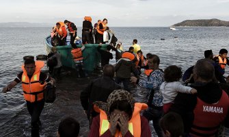  Utopilo se 14 izbjeglica, među kojima sedmoro djece