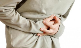 Ovi bolovi upućuju na rak želuca: Alarmantni signali koje vam tijelo šalje