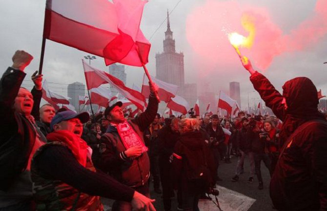 Protesti u Varšavi zbog velikog broja izbjeglica