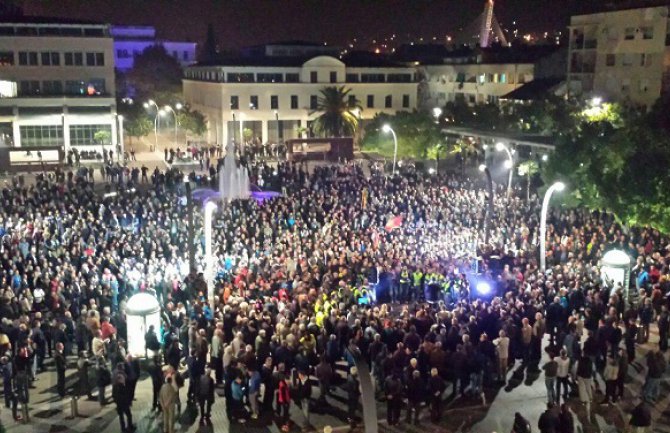  DPS: Uzalud je od DF-a praviti mirovni pokret