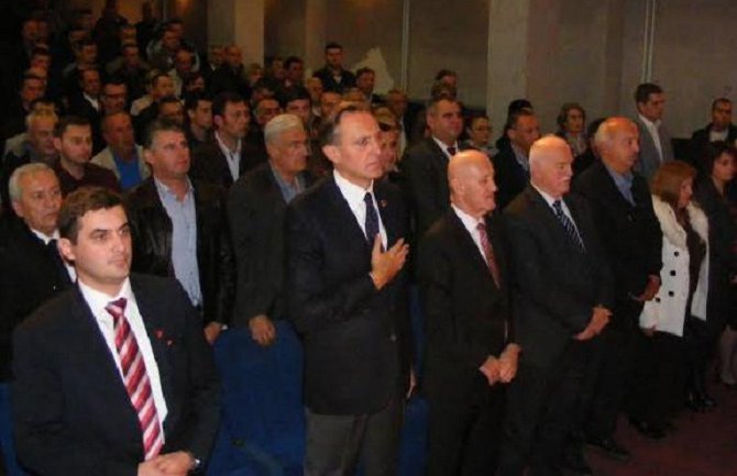 Iduća vlast da bude što šira i da ujedini Crnu Goru