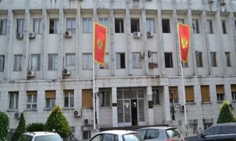 Žugić neće povući Zakon o zaradama