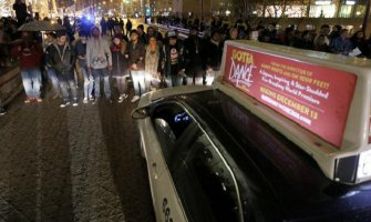 Protest u Čikagu zbog ubistva crnog tinejdžera, petoro uhapšeno(VIDEO)