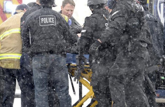 Kolorado: U pucnjavi  ubijene tri osobe, devet ranjeno