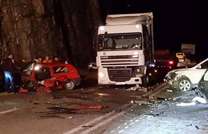 U udesu kod Sozine poginule dvije osobe, jedna povrijeđena