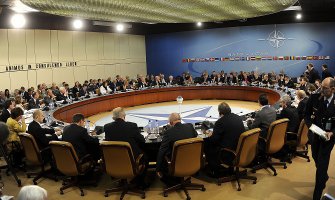 Crna Gora dobila pozivnicu za članstvo u NATO