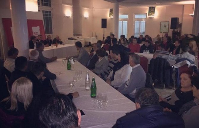 Vrijeme da se krene sa raščišćavanjem političke scene u CG