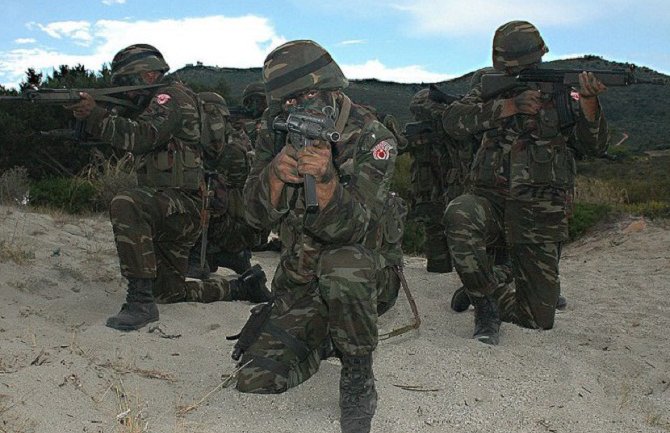 Žestok napad ID u Iraku, nestalo 70 turskih vojnika