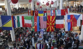 Bozićni bazar: Sakupljeno 36 hiljada eura