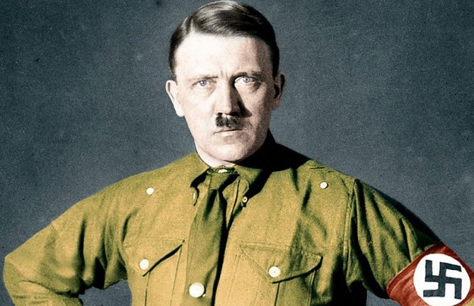 Adolf Hitler imao samo jedan testis