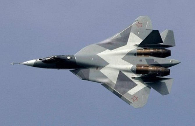 Ruski lovci u pratnji Asada na putu za Iran