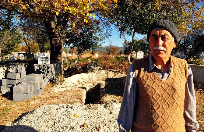 Rodbina brža od smrti: Mislili da je umro pa mu spremili sahranu