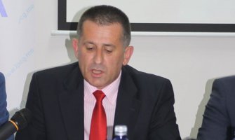 LP BP: Pokloni socijalno ugroženim porodicama umjesto svečanog koktela