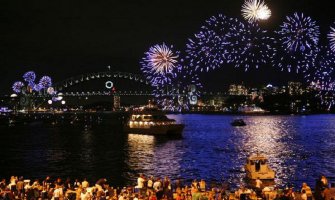 Širom svijeta ljudi srećno i zadovoljno dočekuju Novu godinu
