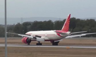 Avion se vratio na polazište zbog pacova!