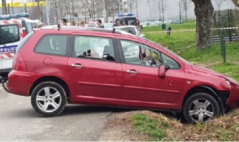 Automobilom krenuo na vojnike koji su čuvali džamiju, više ranjenih