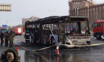 Kina: U požaru u autobusu poginulo 14 osoba, 32 povrijeđene