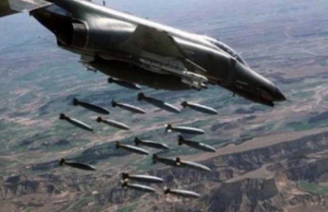 Ruski avioni  izveli napad na tržnicu i školu: Poginulo 12 civila, ranjeno 65