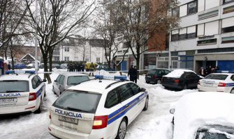 Zagreb: Ubio suprugu i dijete pa skočio sa 4. sprata