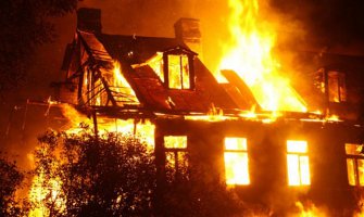 U požaru u kući izgorjeli majka i petoro djece